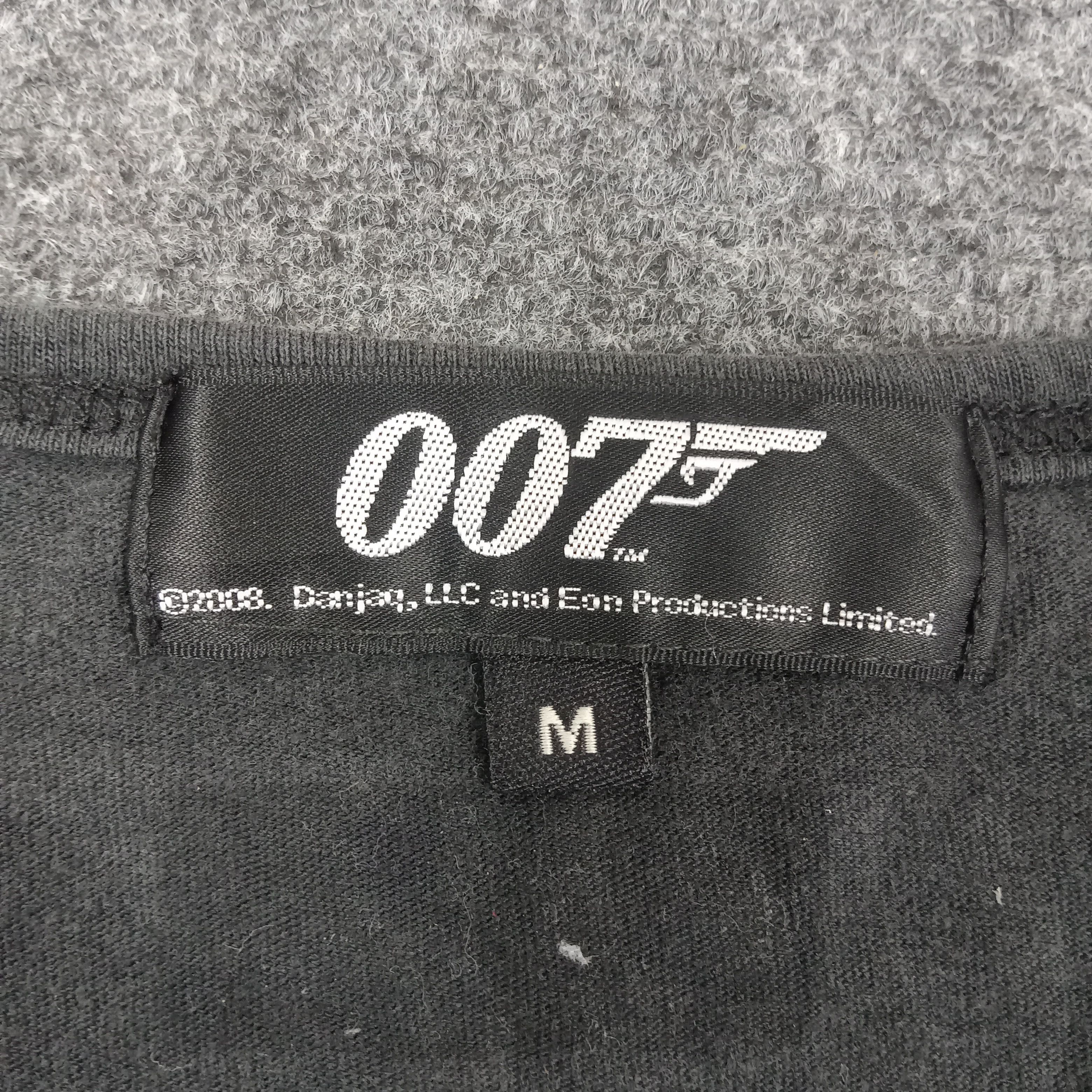 Vintage Vintage James Bond 007 American Movie Tshirt Size US S / EU 44-46 / 1 - 3 Thumbnail