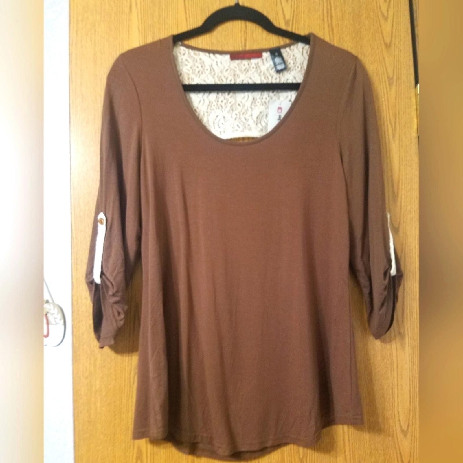 BKE NWT Buckle Blouse Size Small Size S / US 4 / IT 40 - 1 Thumbnail