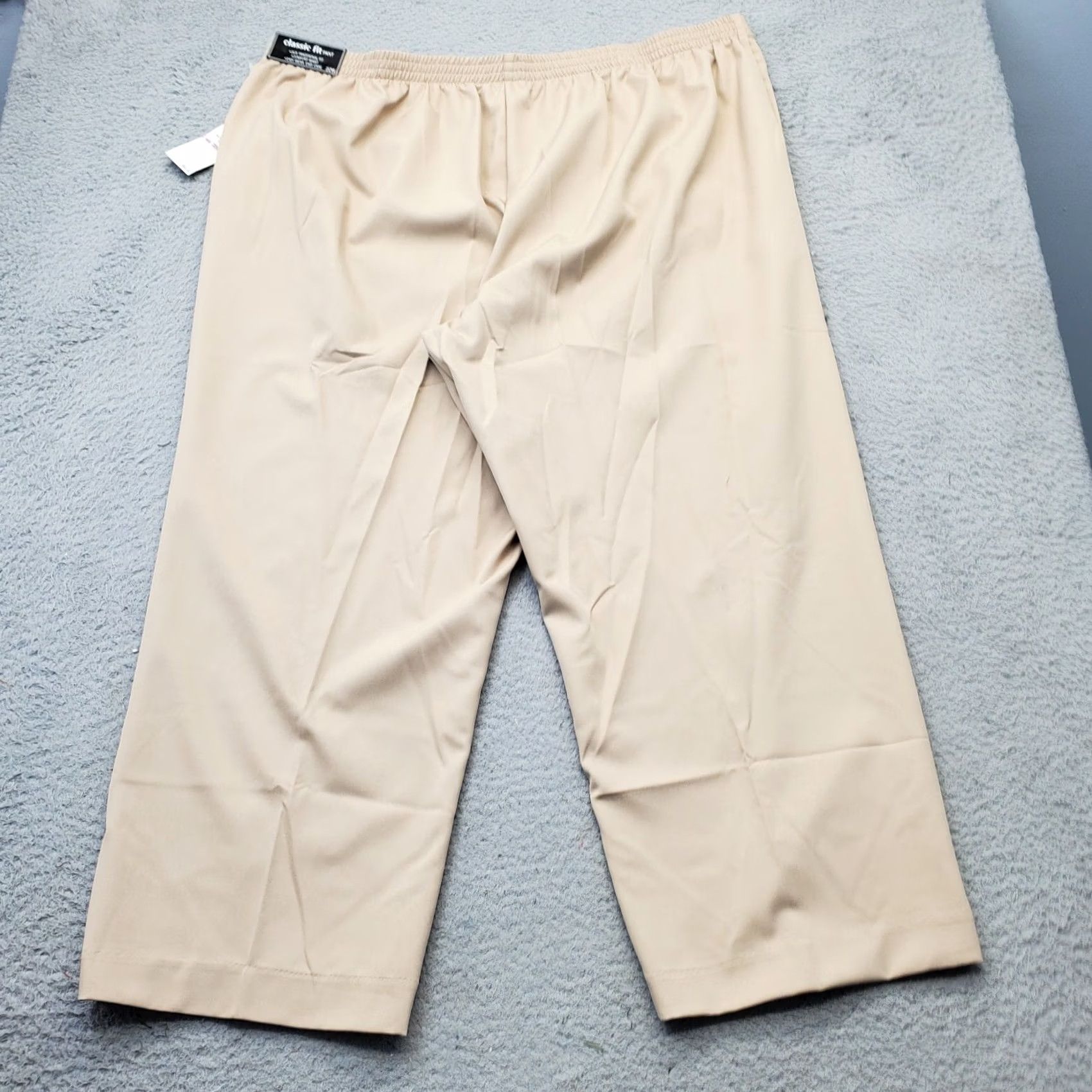 Vintage Alfred Dunner Capri Pants Womens Size 22W Brown Classic Fit Size 40" / US 18 - 2 Thumbnail