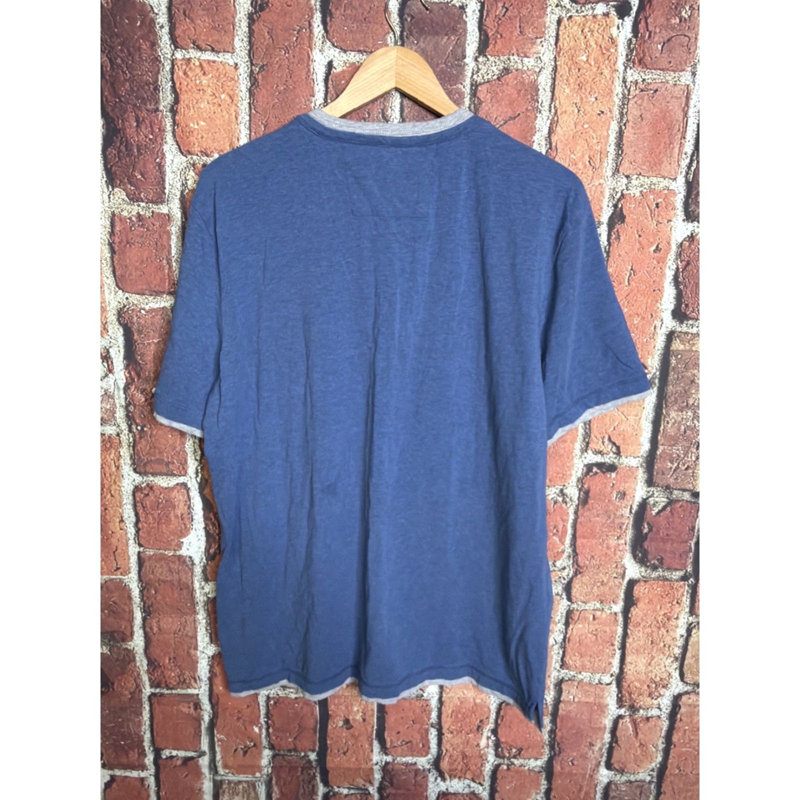 johnnie-O Johnnie O Mens XL Blue Hangin Out Short Sleeve Henley Shirt T-Shirt Size US XL / EU 56 / 4 - 3 Thumbnail