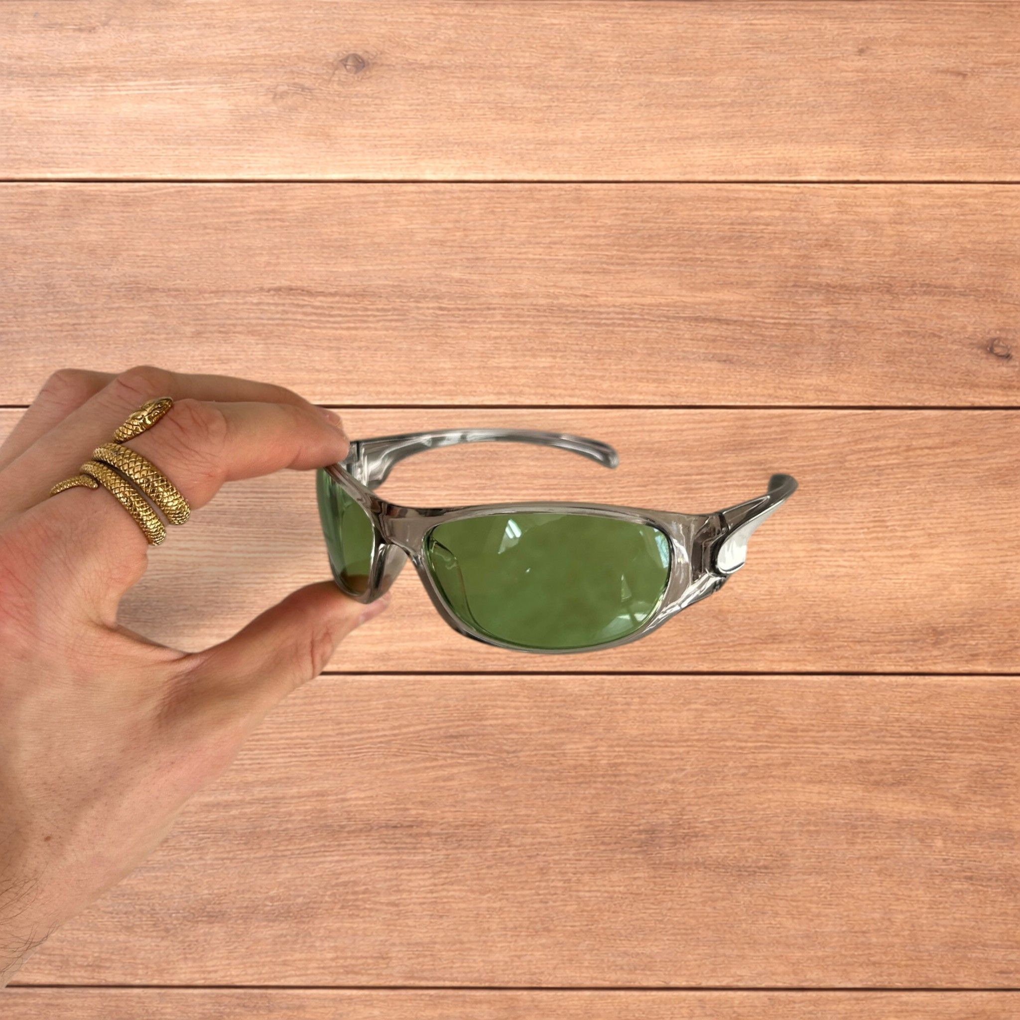Japanese Brand Cool reflective wrap sunglasses in silver with green lens. Size ONE SIZE - 2 Thumbnail