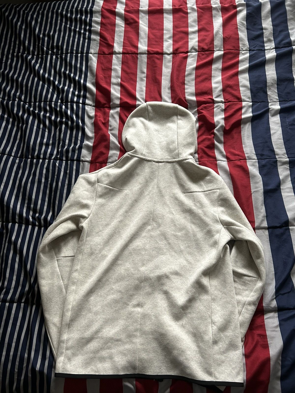 Nike Cream Nike Tech Fleece Size US S / EU 44-46 / 1 - 4 Thumbnail