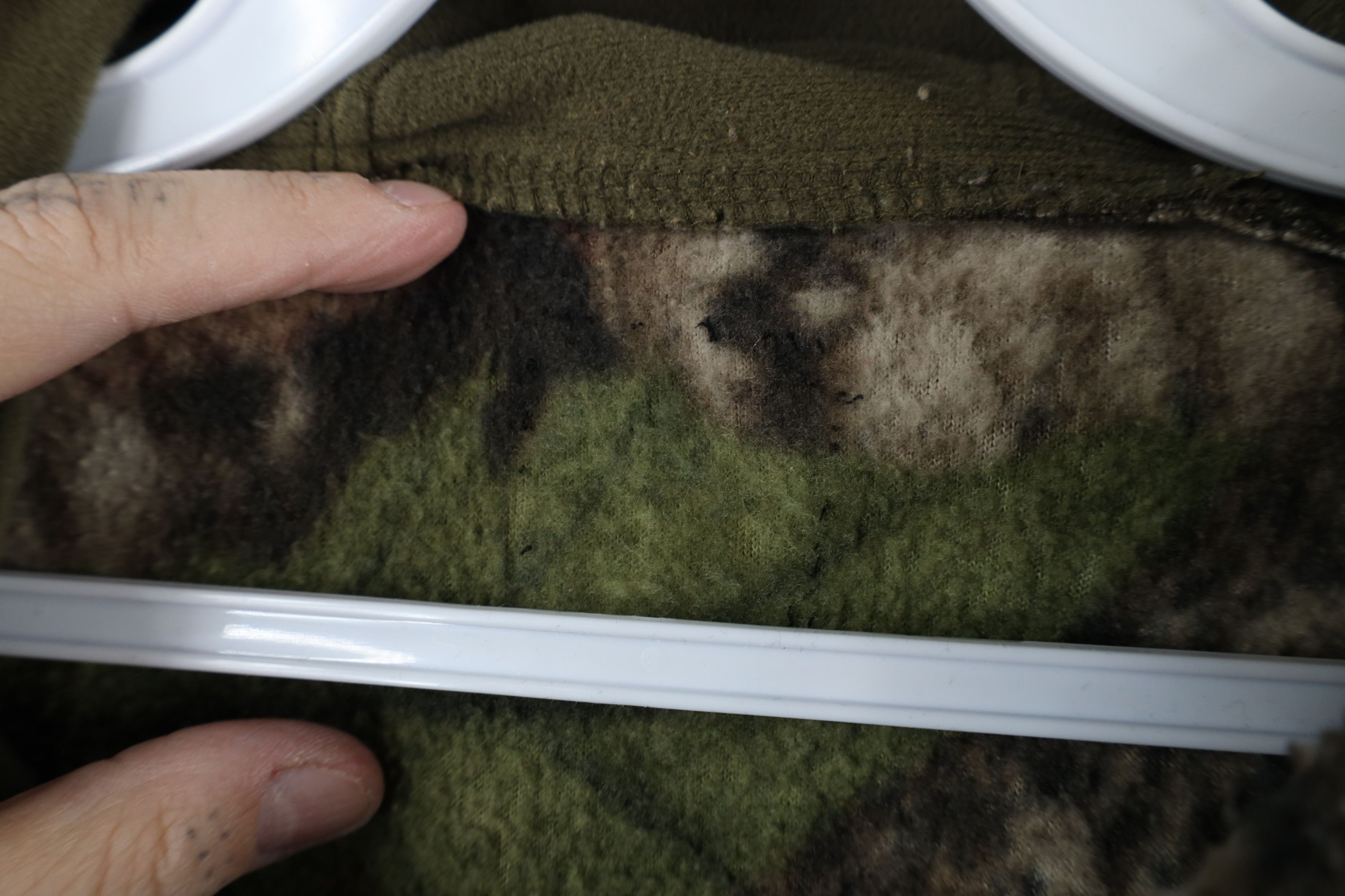Vintage Vintage 90s Streetwear Camouflage Fleece Hoodie Sweatshirt Size US L / EU 52-54 / 3 - 7 Thumbnail
