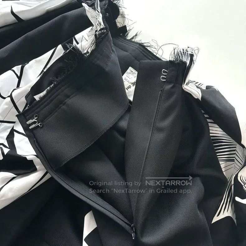 Comme des Garcons Comme Des Garcons size S Black and White Printed Puff Dres Size 23" - 5 Thumbnail