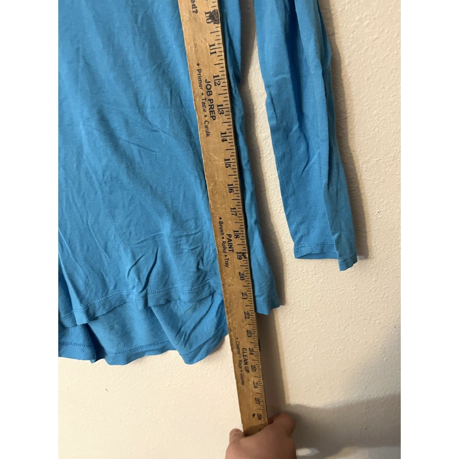 Vintage New York & Company T-Shirt XS Blue Long Sleeve V-Neck Women Size XS / US 0-2 / IT 36-38 - 4 Thumbnail