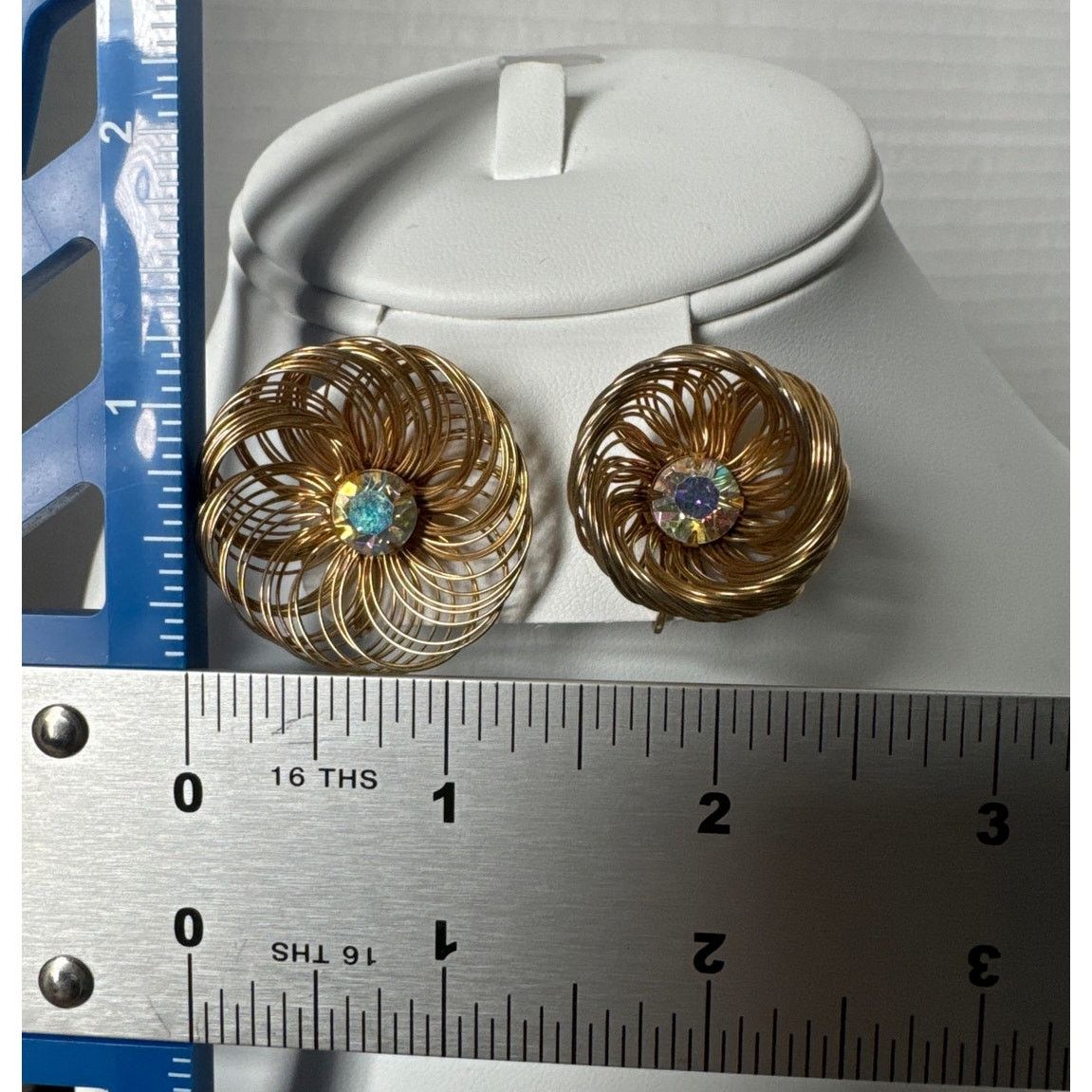 Vintage Vtg Stamped SAC Earrings Clip On wire with gemstone earrings Size ONE SIZE - 10 Thumbnail