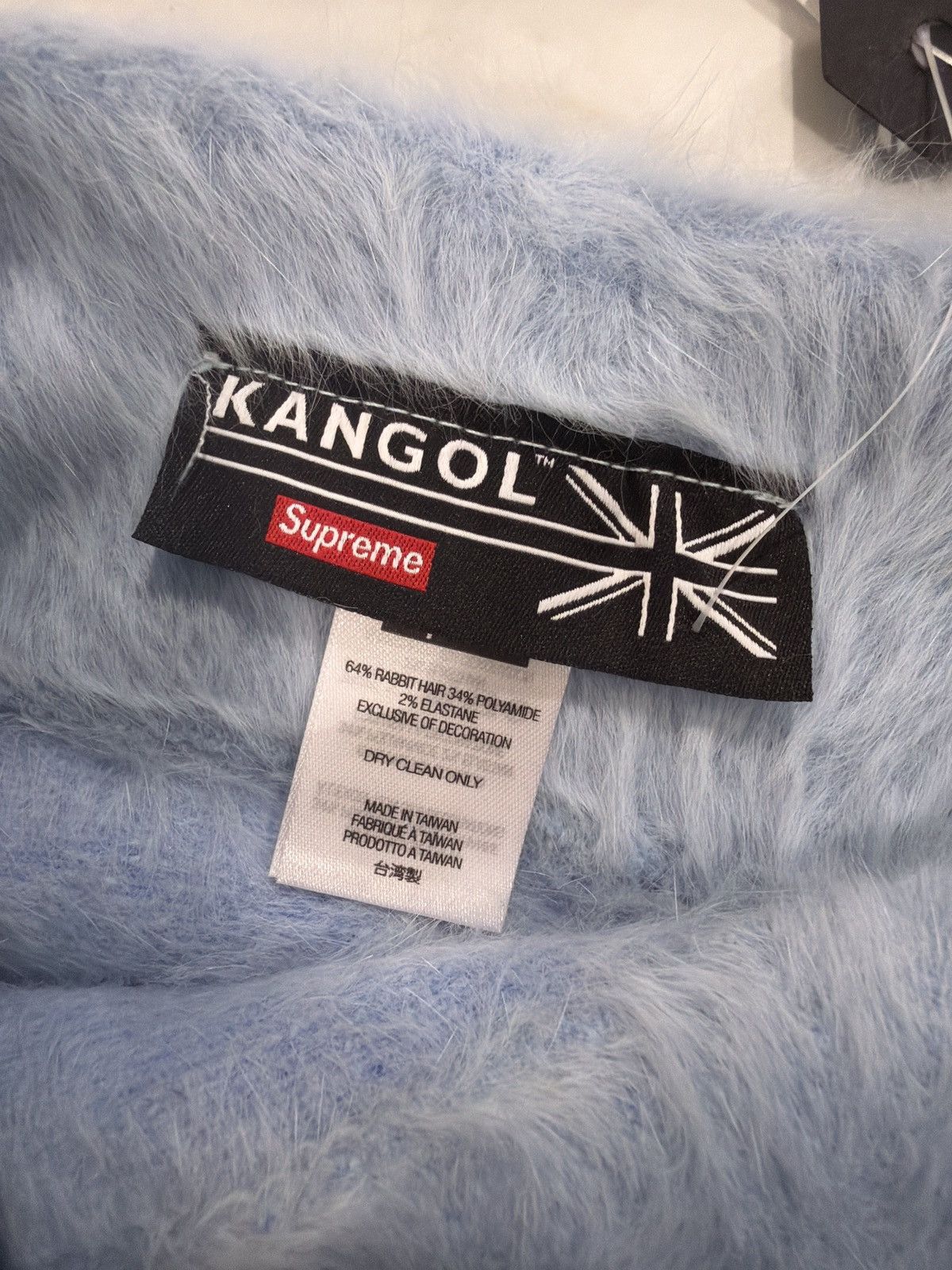 Kangol × Supreme Supreme Kangol Fugora Script Light Blue Beanie Size ONE SIZE - 3 Thumbnail