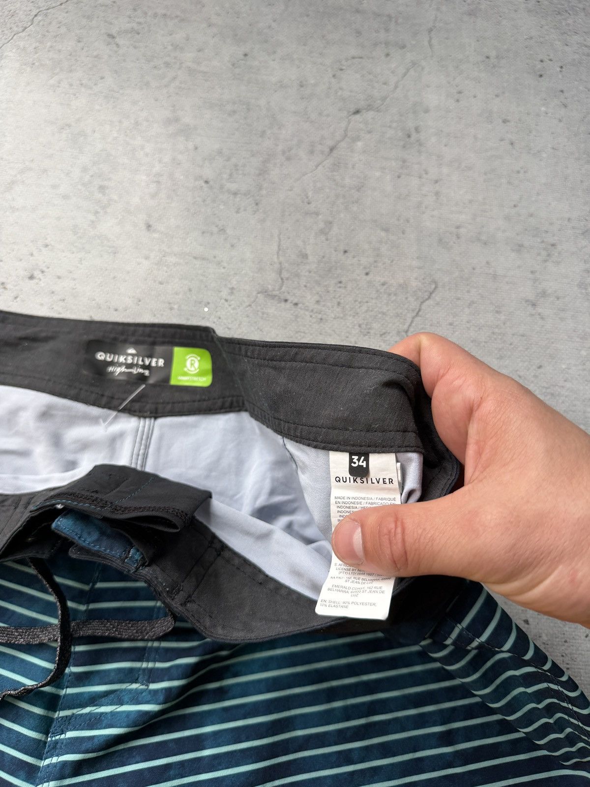 Quiksilver VINTAGE BIG LOGO QUIKSILVER SHORTS Size US 34 / EU 50 - 5 Thumbnail