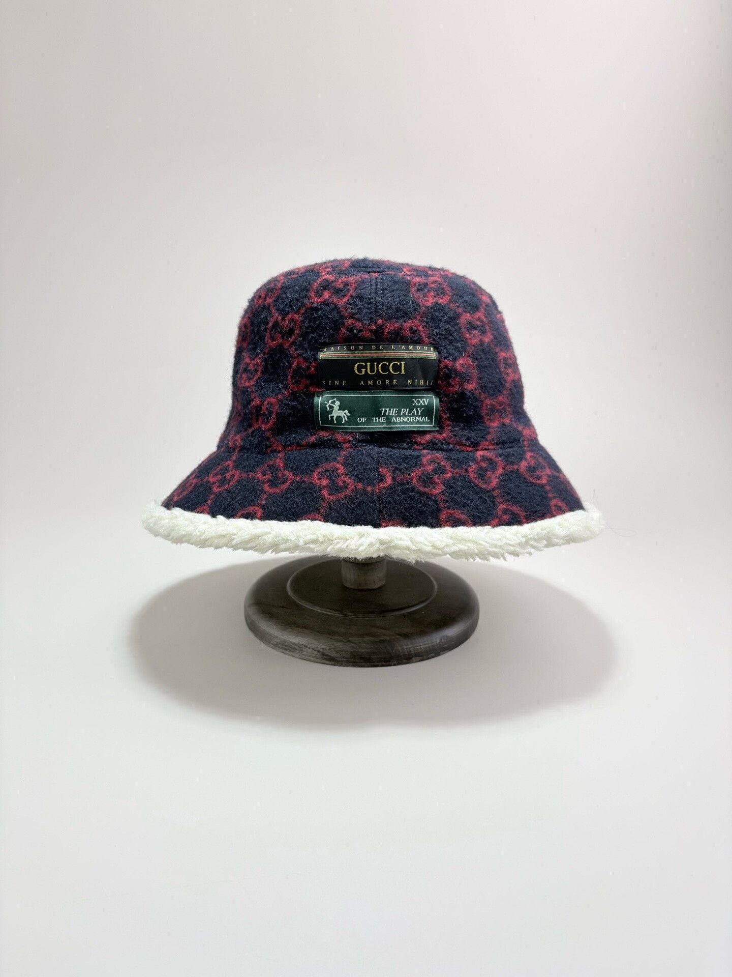 Gucci Gucci Red Monogram Bucket Hat Size ONE SIZE - 1 Thumbnail