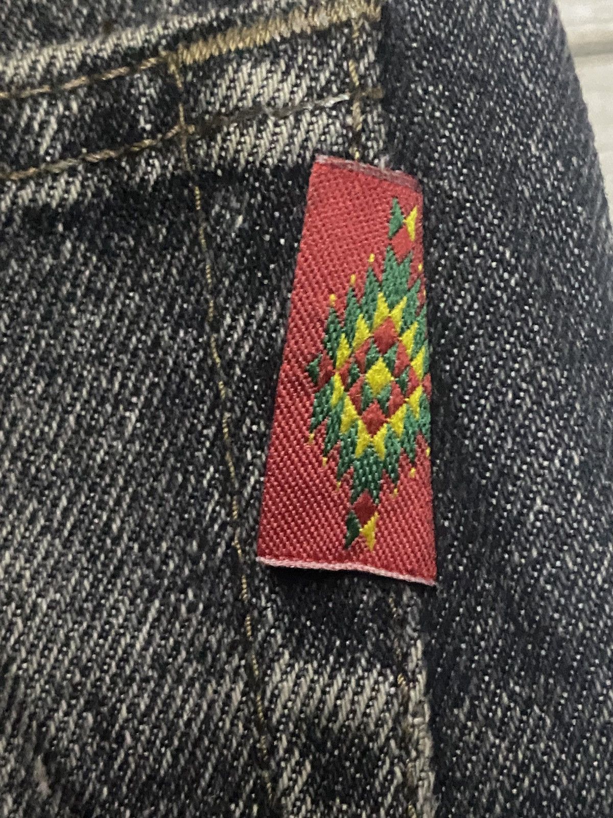 Japanese Brand Japanese Brand Mud Wash Denim Tappered Leg Jeans Size US 31 - 12 Thumbnail