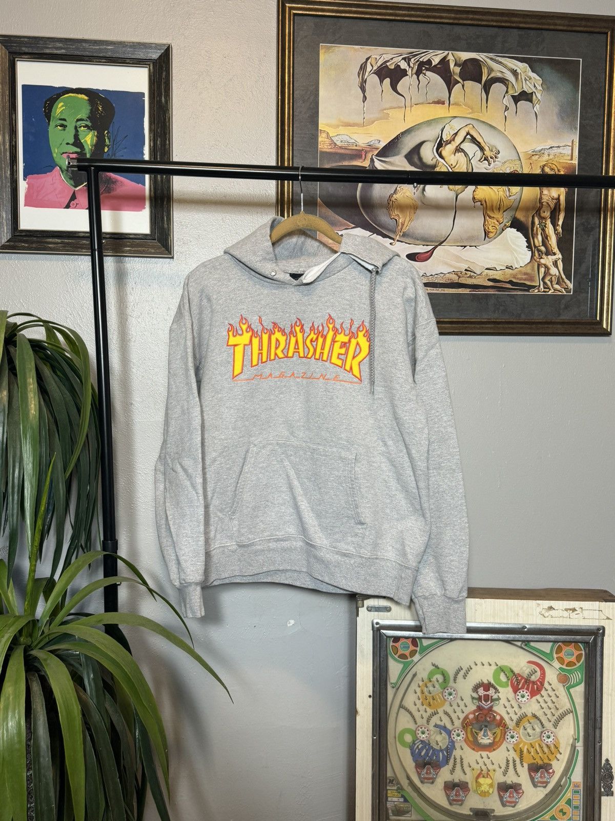 Vintage Thrasher hoodie popular