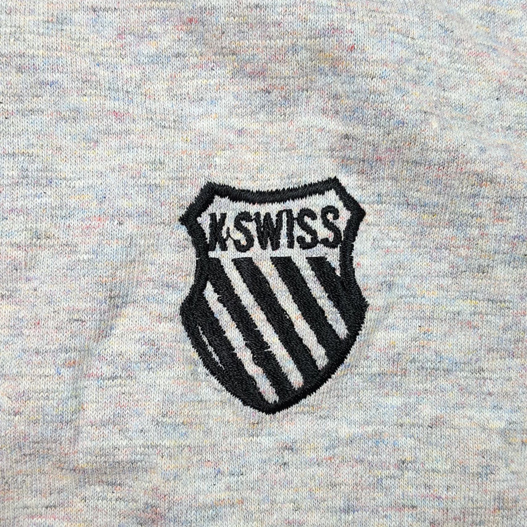 K-Swiss VINTAGE K-Swiss Sports Shirt Men L USA Made Short Sleeve Athletic 90s T Shirt Gray Heather Size US L / EU 52-54 / 3 - 3 Thumbnail
