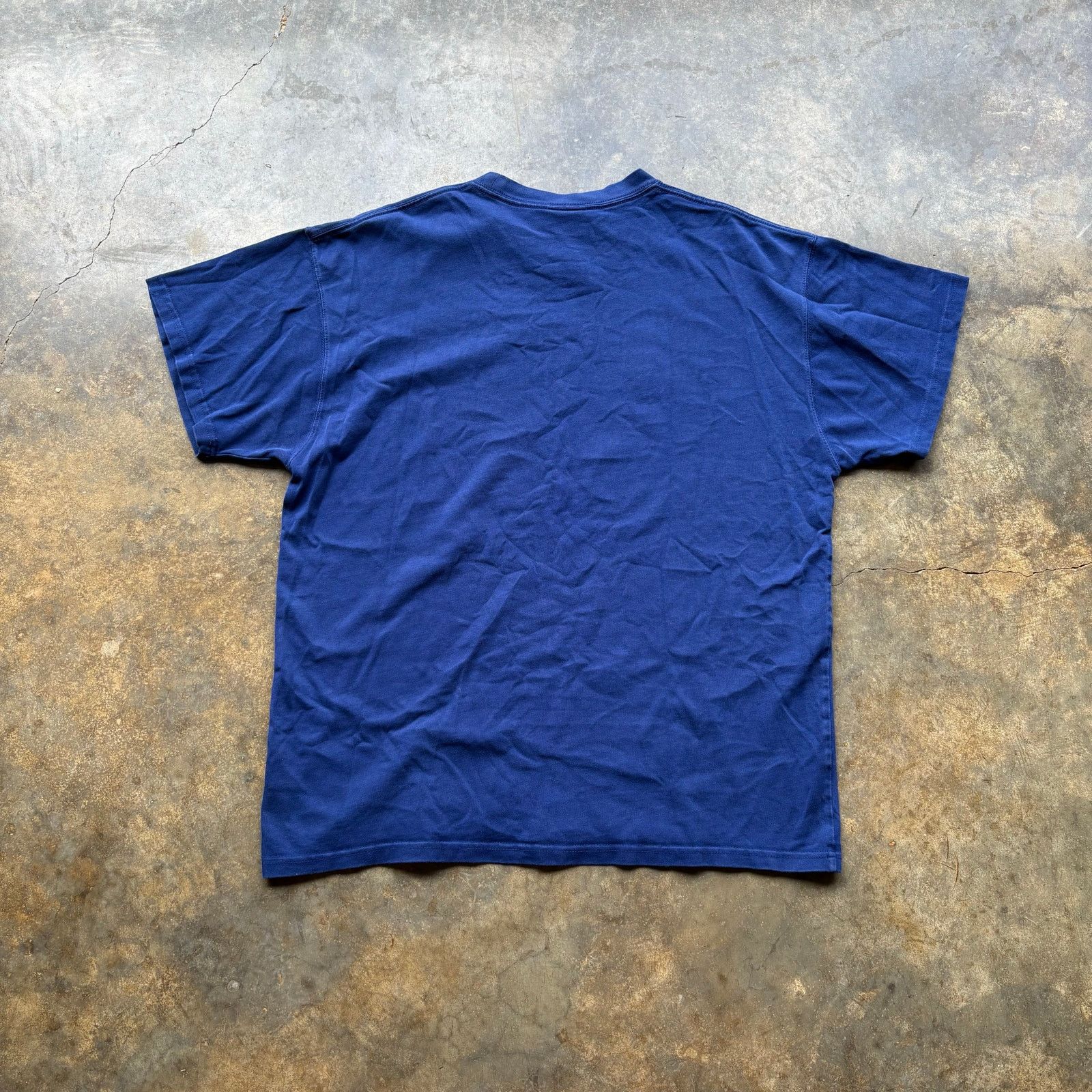 Nike Vintage Y2K Nike ACG Embroidered T-shirt Size US L / EU 52-54 / 3 - 4 Thumbnail