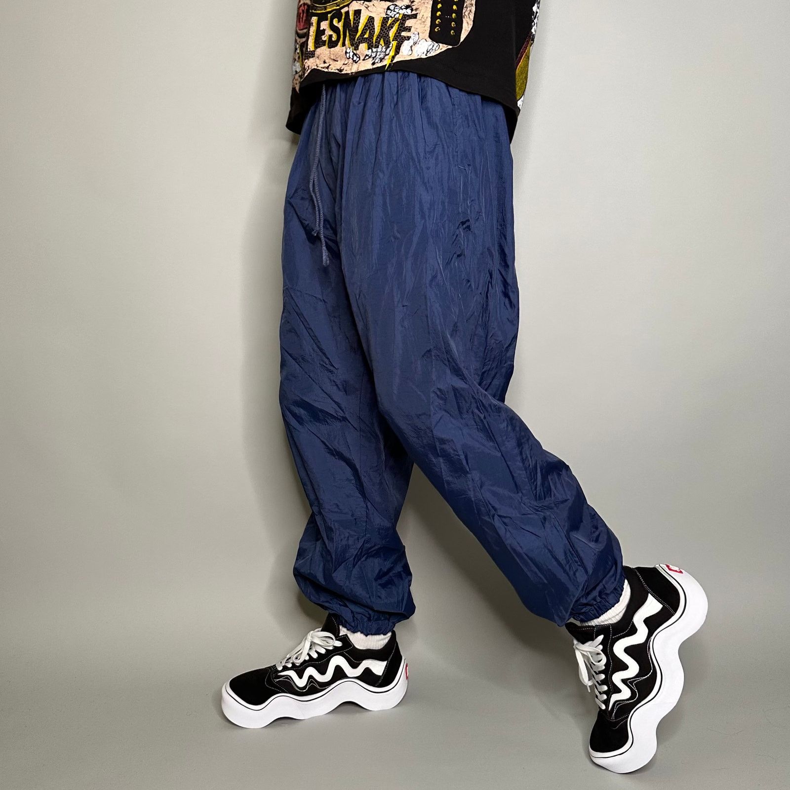 Spalding Vintage 90s Track Pants Mens L Navy Blue Nylon Joggers Cuffs Size US 34 / EU 50 - 1 Thumbnail