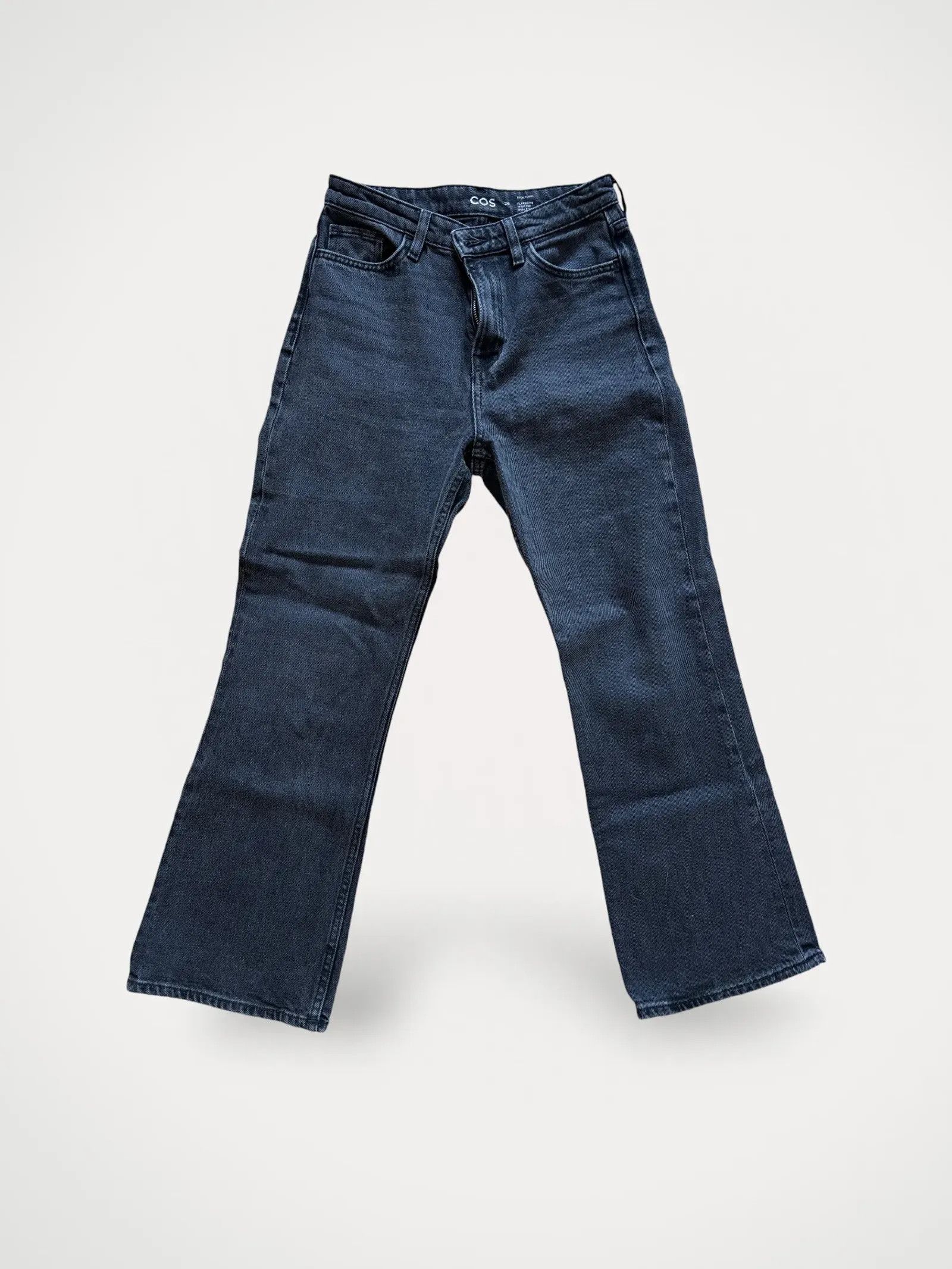 Cos Cos Kick flare Jeans Size 26" / US 2 / IT 38 - 1 Thumbnail