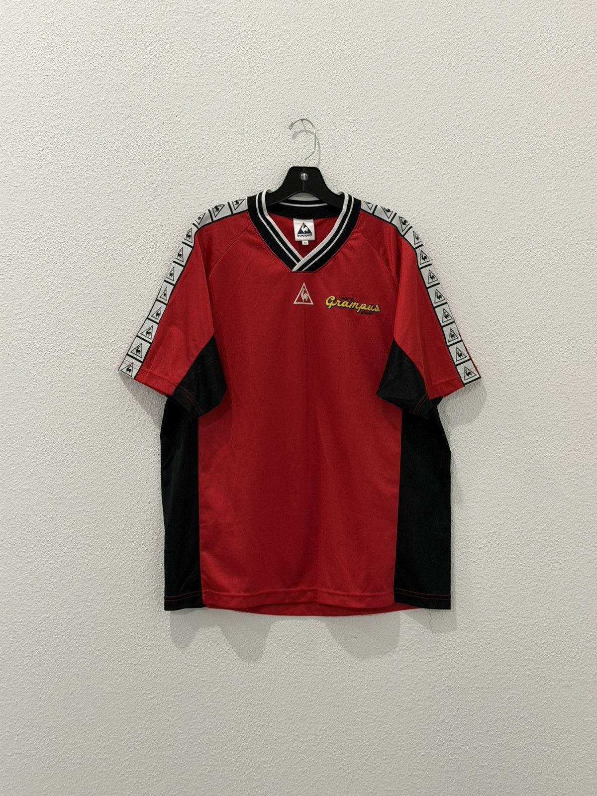 Le Coq Sportif Vintage 90s Y2K Nagoya Grampus Eight J.League Le Coq Sportif Size US XL / EU 56 / 4 - 1 Thumbnail