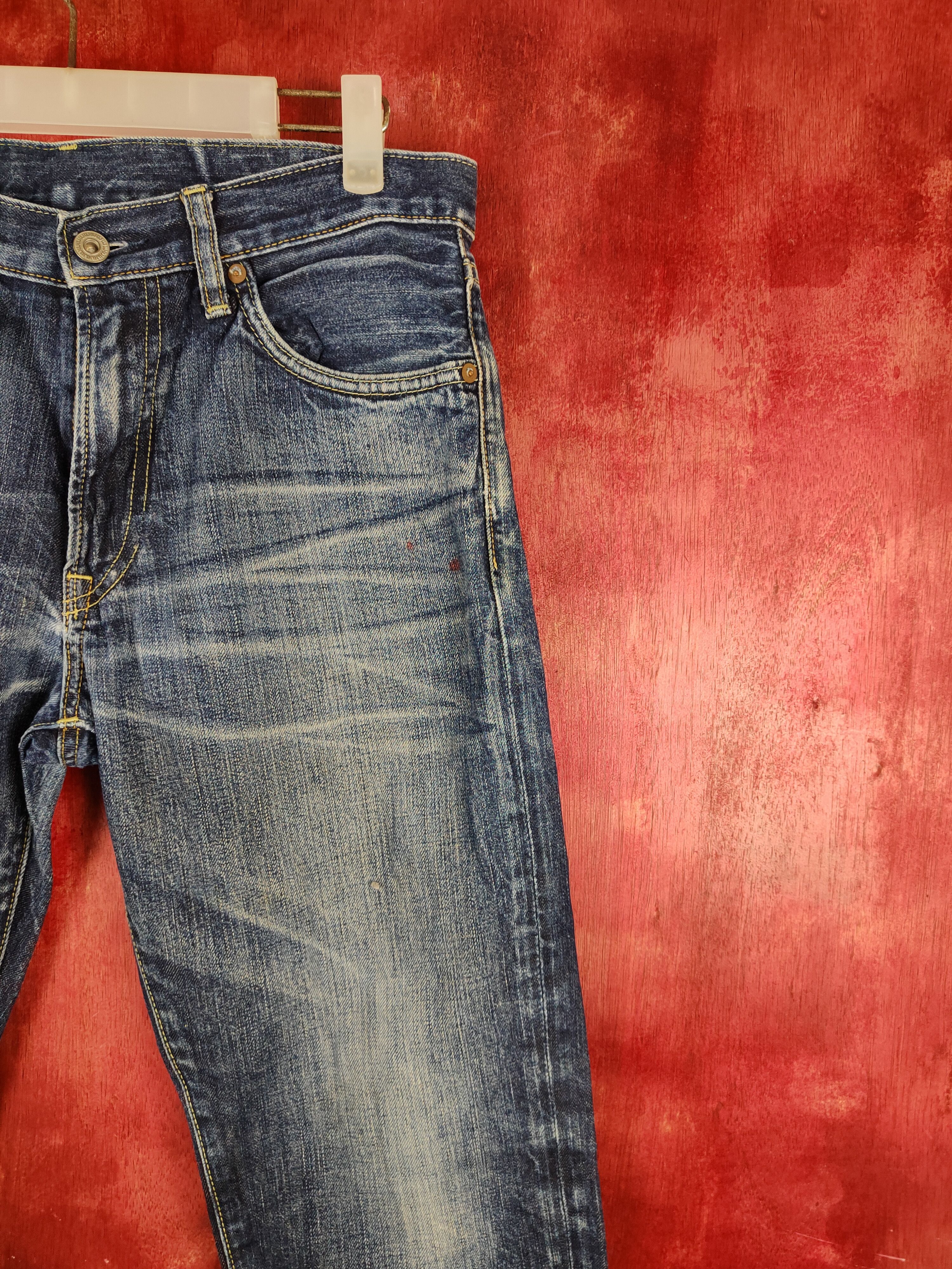 Japanese Brand Uniqlo Dark Blue Distressed Ripped Jeans #S2211 Size US 31 - 5 Thumbnail
