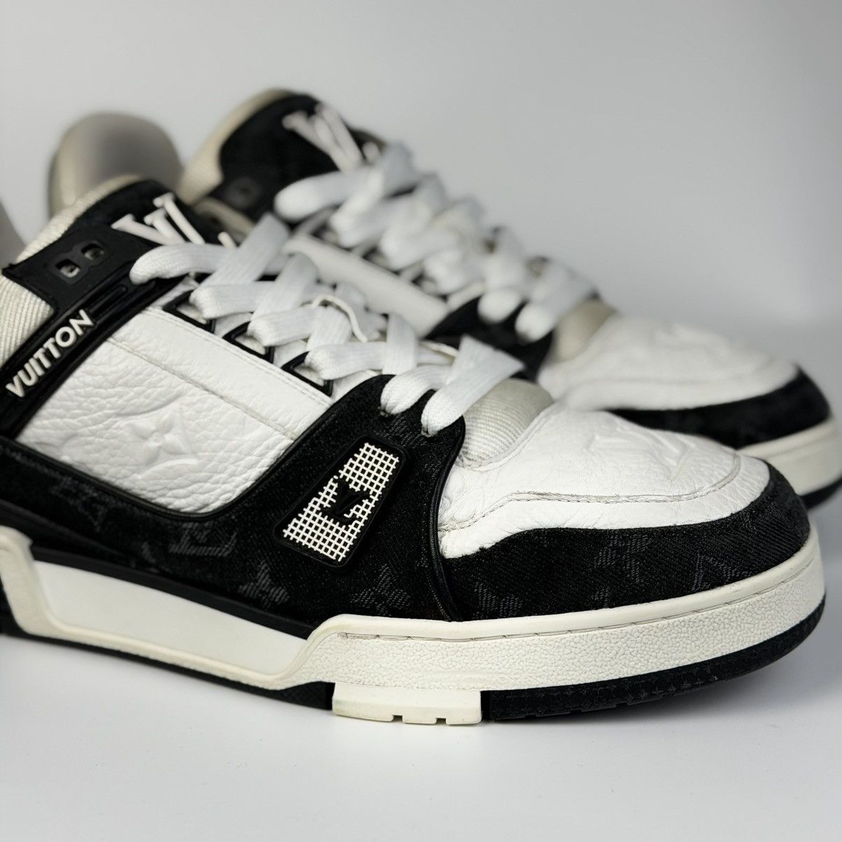 Louis Vuitton Louis Vuitton LV Trainer Black Denim Monogram Size US 9.5 / EU 42-43 - 3 Thumbnail
