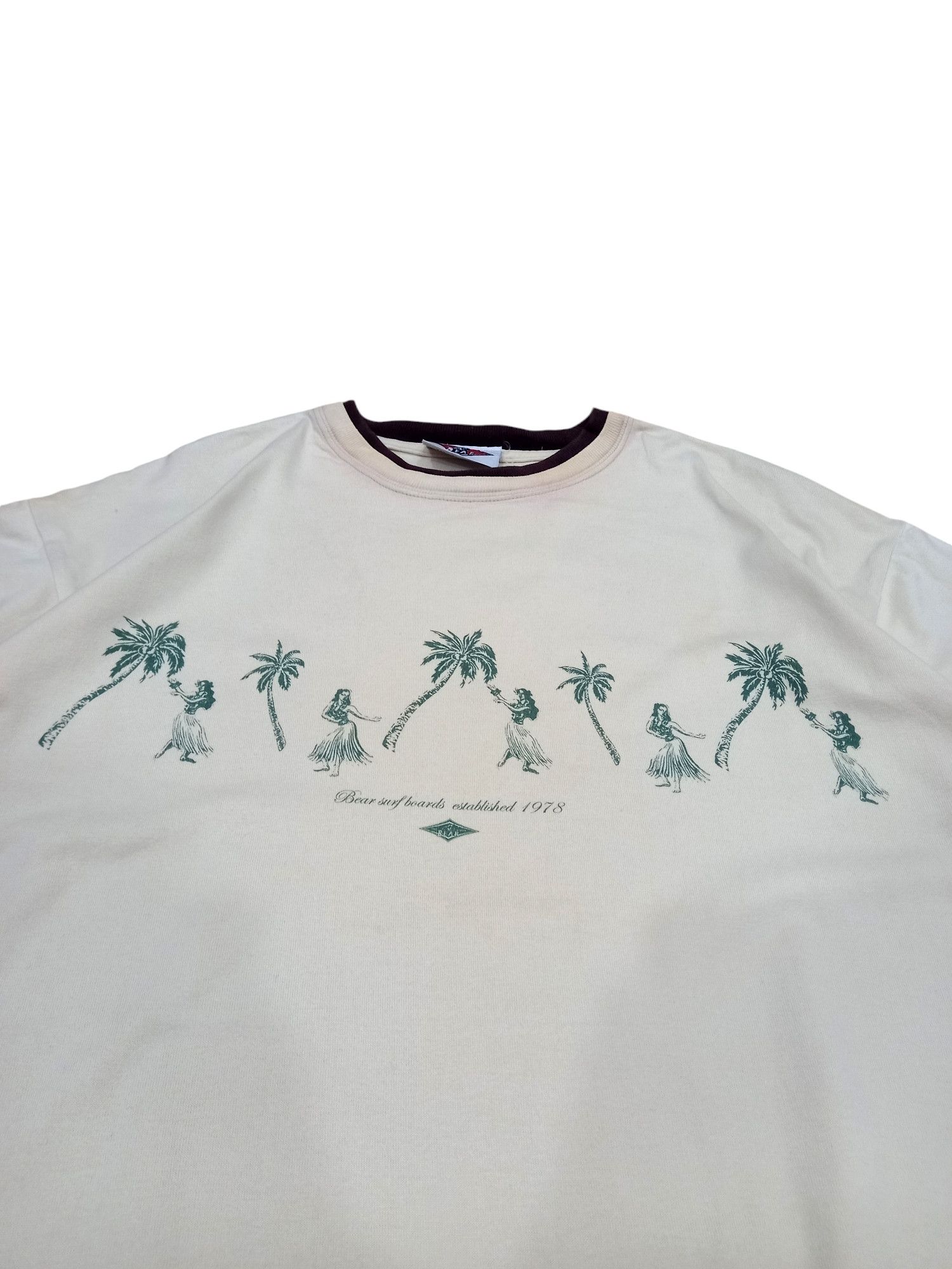 Vintage Rare! Vintage 90s Bear Surf Board Hula Girl Tee Size US XL / EU 56 / 4 - 3 Thumbnail