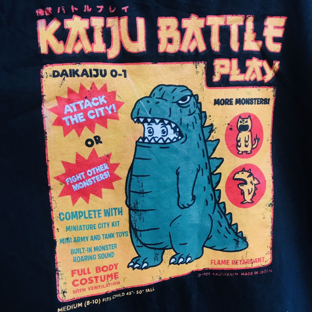 Vintage Kaiju Battle Play Tee Size US M / EU 48-50 / 2 - 3 Thumbnail