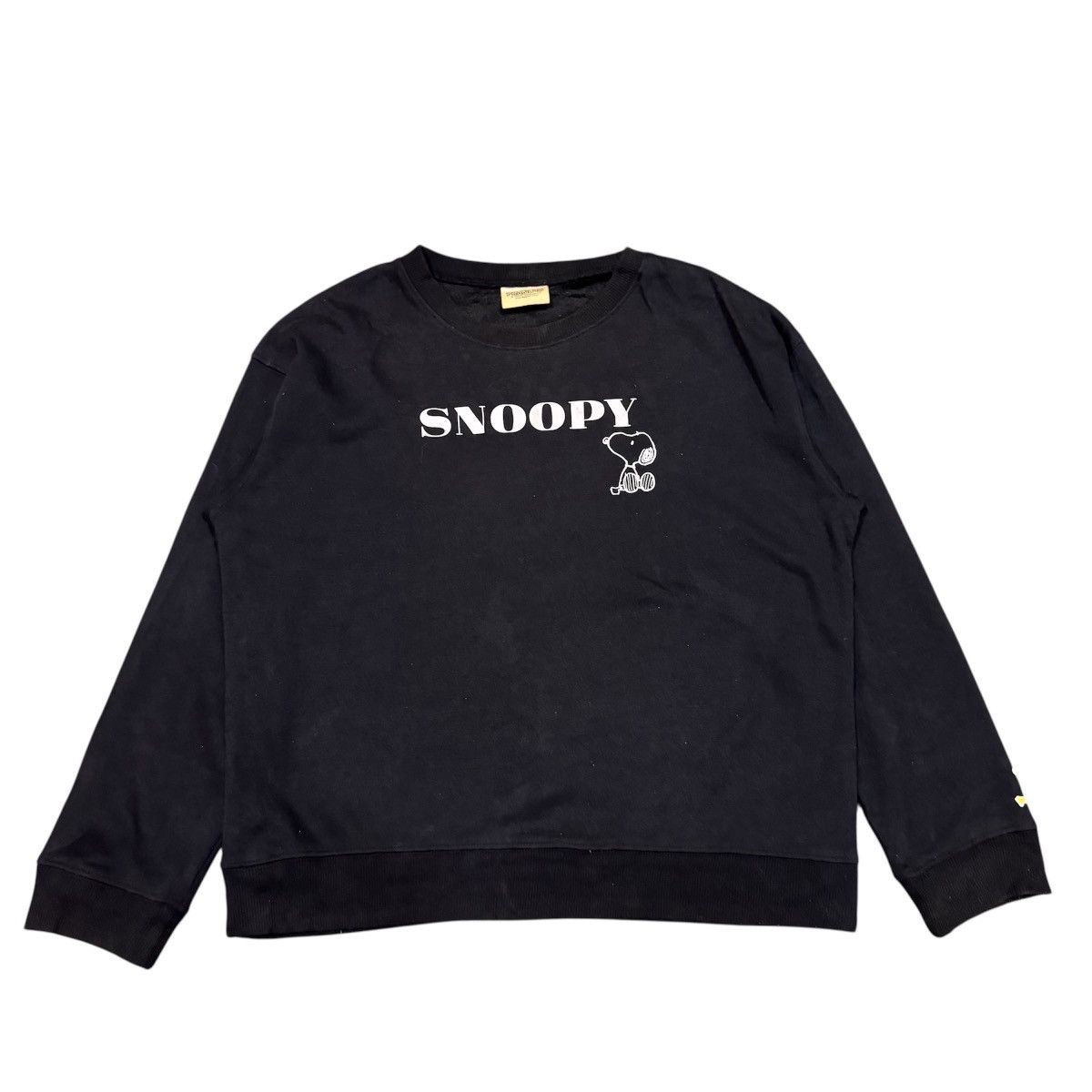 Peanuts Vintage Peanuts Snoopy Crewneck Sweatshirt Japan Release Size US L / EU 52-54 / 3 - 1 Thumbnail