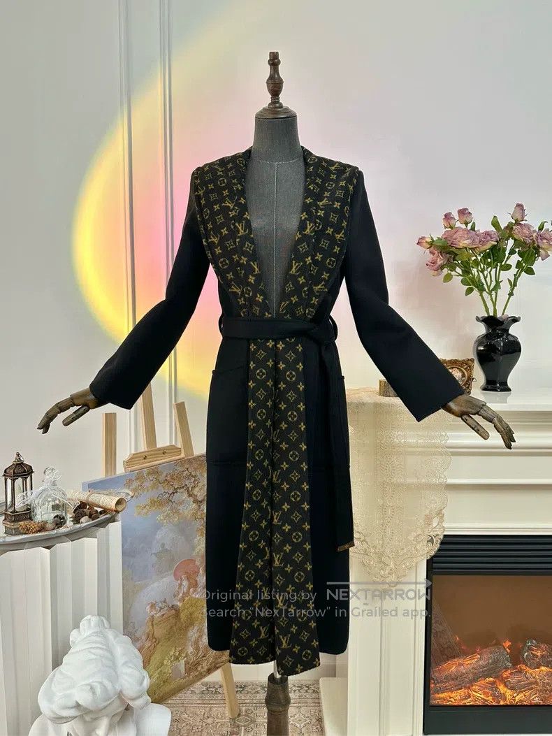 Louis Vuitton Louis Vuitton Wool coat with removable fur collar and full Size XS / US 0-2 / IT 36-38 - 6 Thumbnail