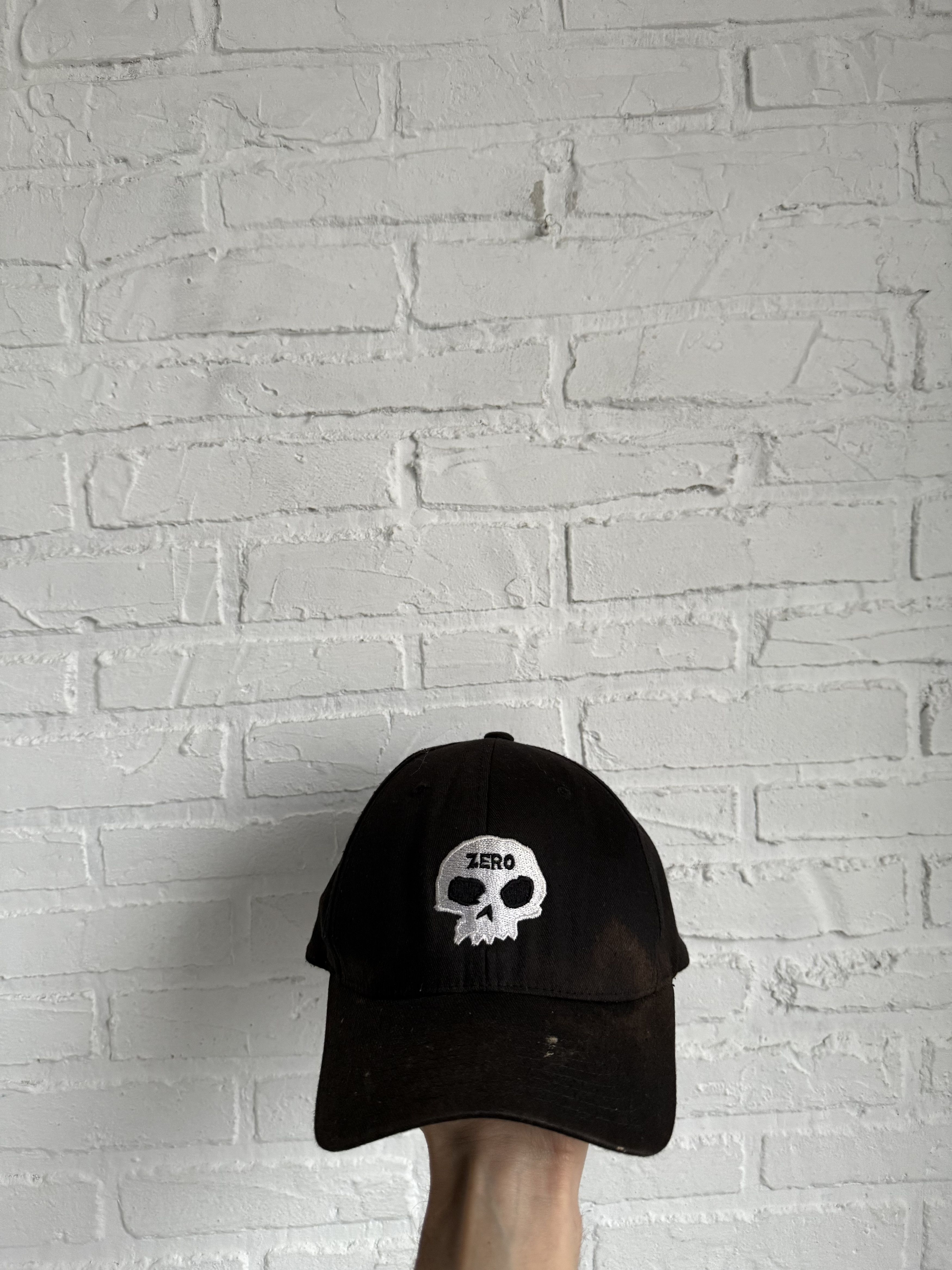 Zero Skateboards Vintage 2000s Zero skateboards skull cap Size ONE SIZE - 2 Thumbnail