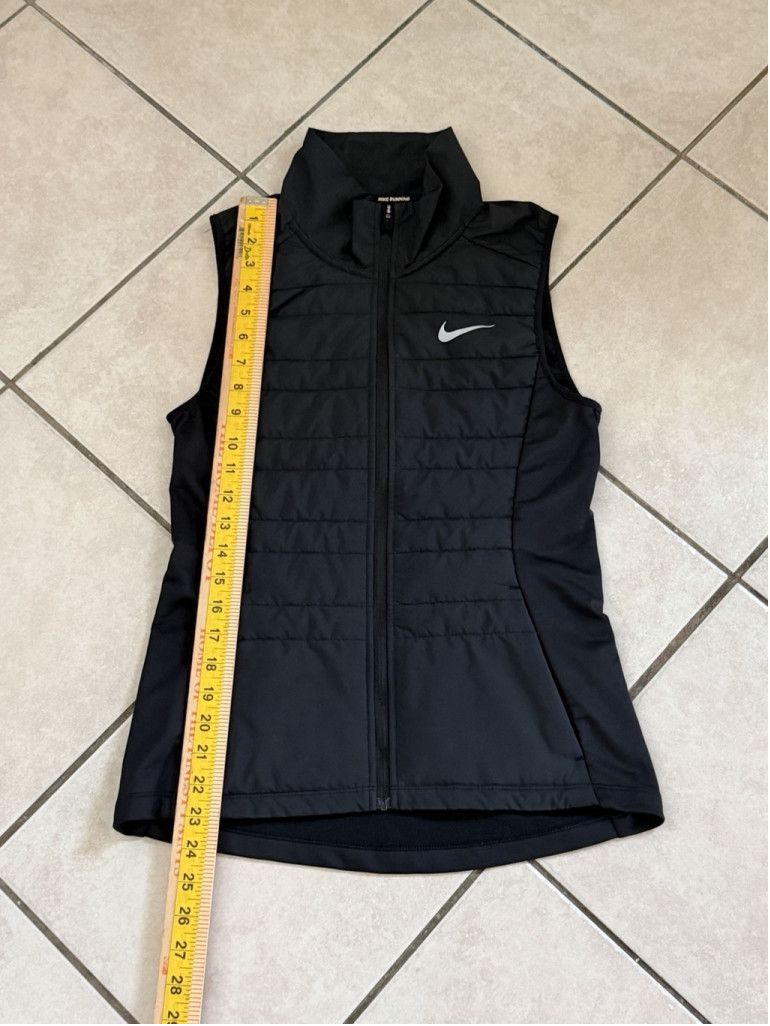 Nike NIKE ESSENTIAL BLACK LIGHTWEIGHT PUFFER RUNNING VEST SIZE XS Size XS / US 0-2 / IT 36-38 - 3 Thumbnail