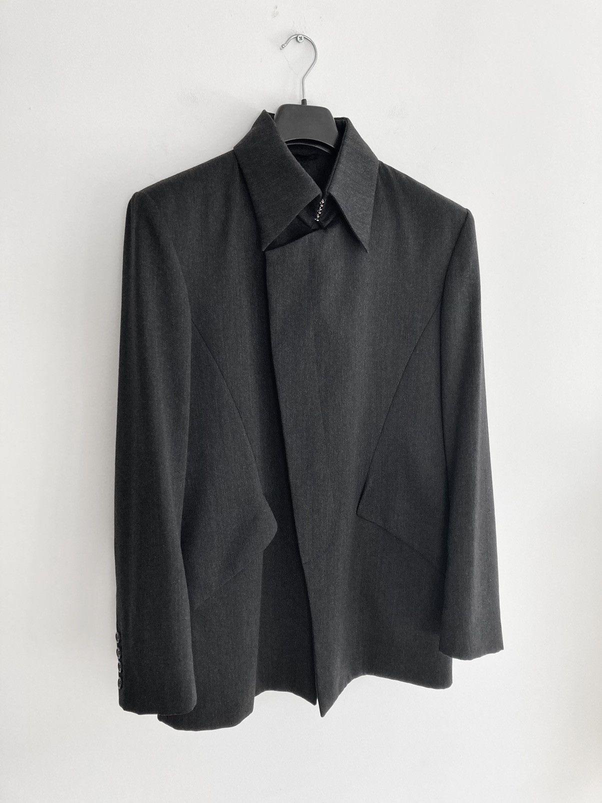 Alexander McQueen A/W 1998 “Joan” Asymmetric Clergy Jacket Size 52R - 6 Thumbnail