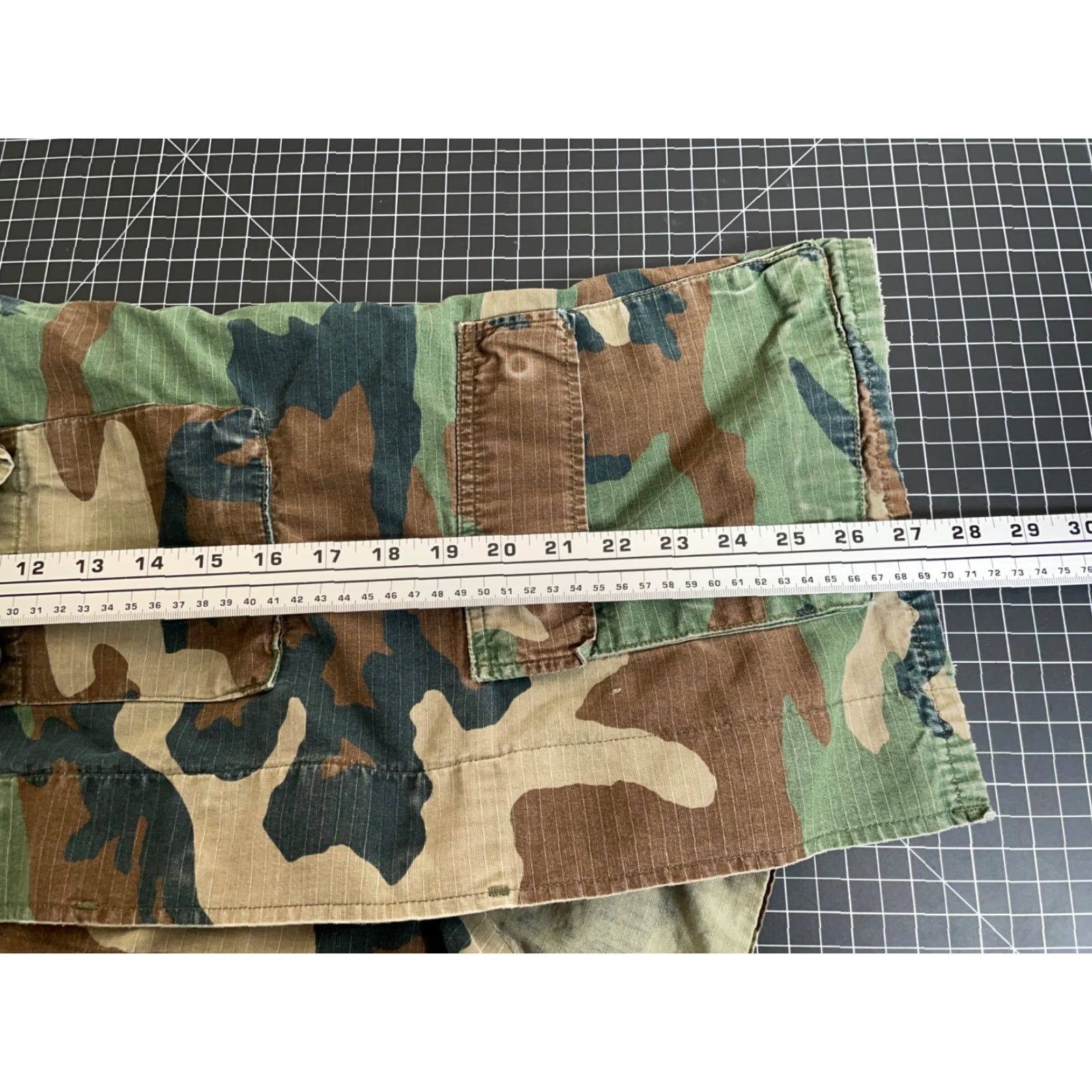 Vintage VTG Carbon Hill Army Woodland Camo Jacket Adult M Regular Green 80s Military Shirt Womens Mens? Size US M / EU 48-50 / 2 - 7 Thumbnail