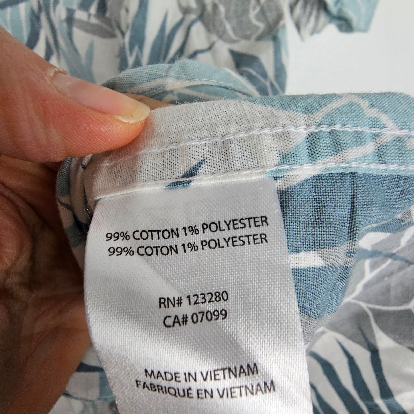TravisMathew Travis Mathew Mens Hawaiian Floral Palm Print Shirt Sz XL Size US XL / EU 56 / 4 - 7 Thumbnail