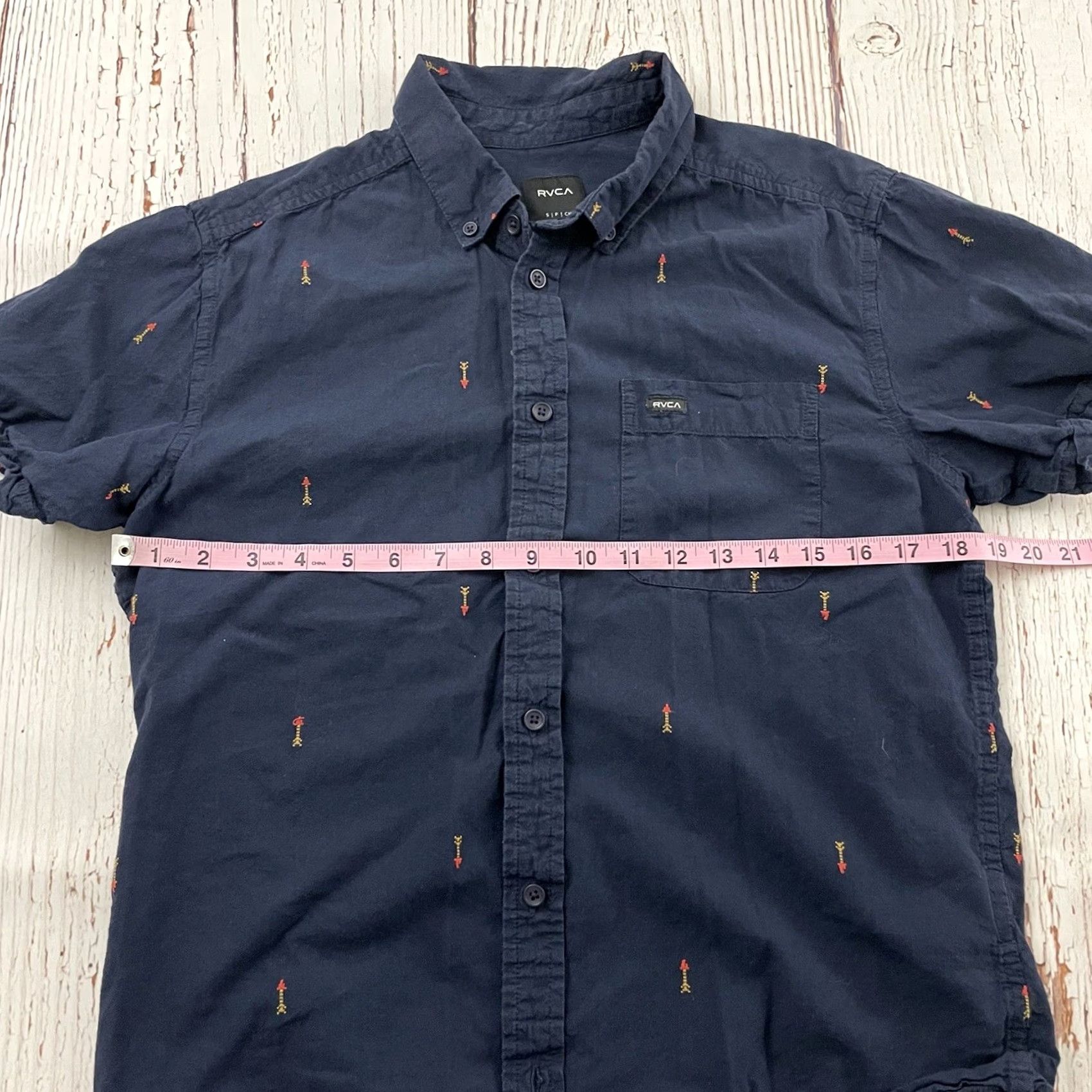 RVCA RVCA Slim Fit Short Sleeve All Over Arrow Print Button Front Shirt Men's S Blue Size US S / EU 44-46 / 1 - 5 Thumbnail