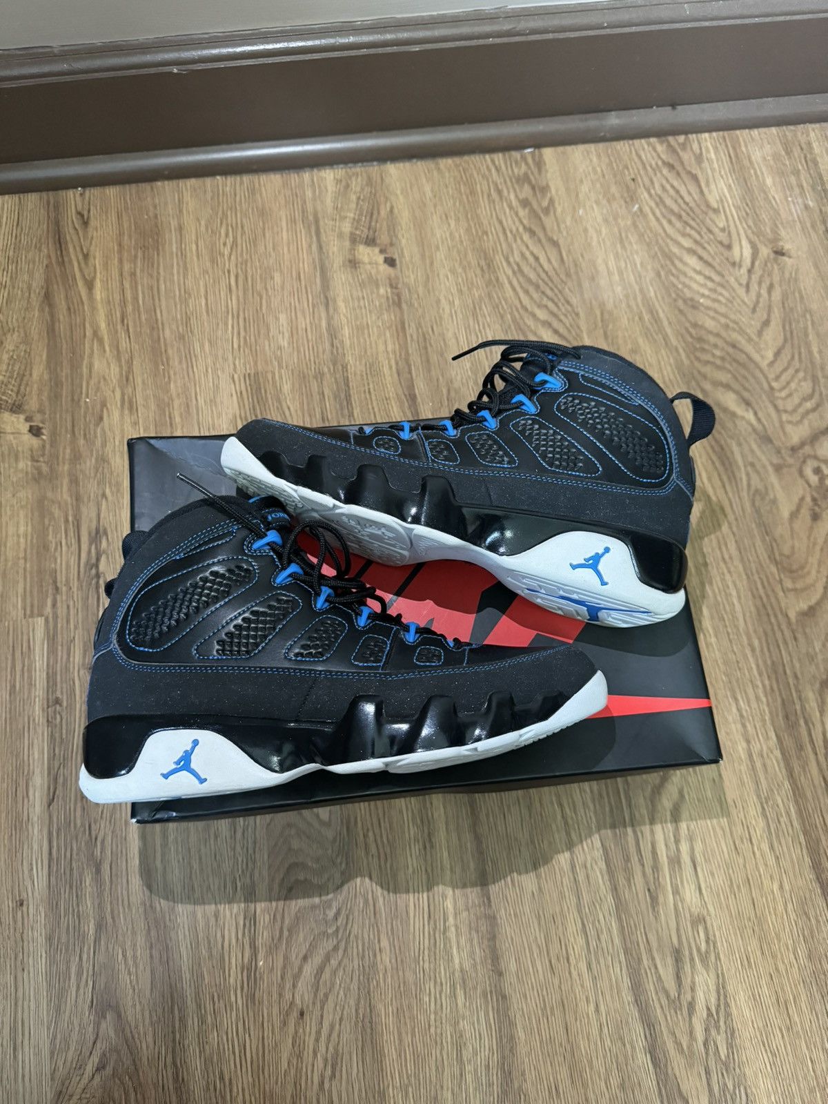 Jordan Brand Air Jordan 9 Retro Photo Blue Size US 8 / EU 41 - 1 Thumbnail