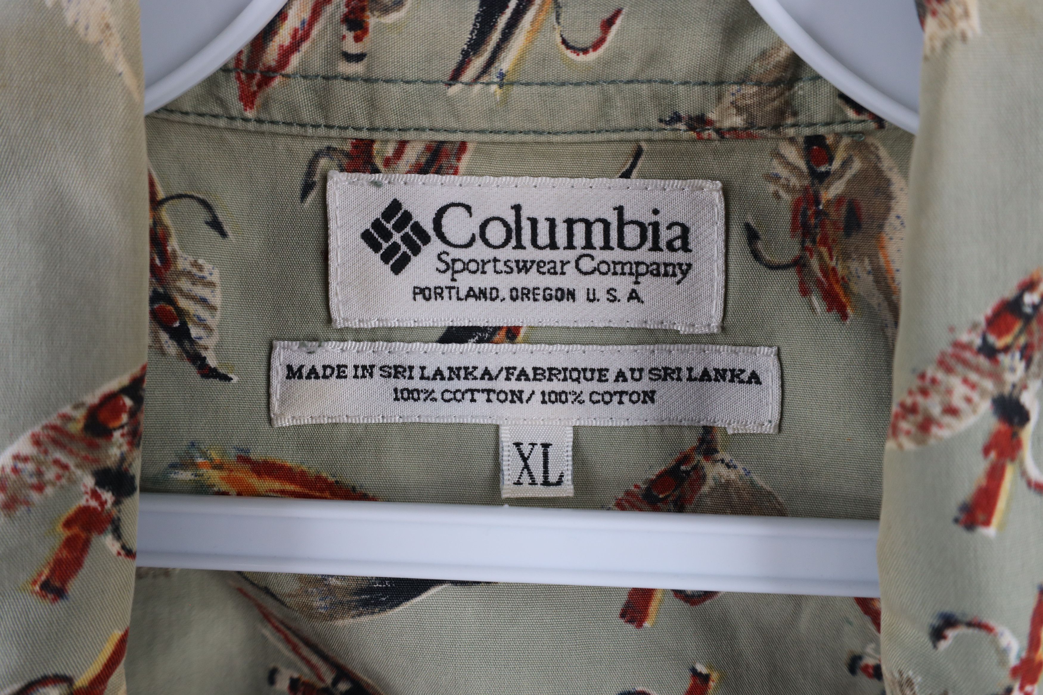 Columbia × Vintage Vintage 90s Columbia All Over Print Button Down Shirt Size US XL / EU 56 / 4 - 8 Thumbnail