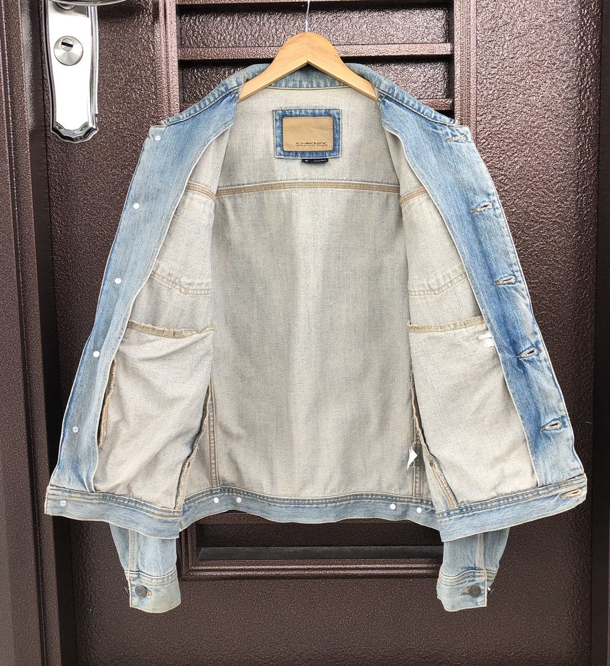 Oakley Vintage Oakley Denim Trucker Jacket Size US M / EU 48-50 / 2 - 8 Thumbnail