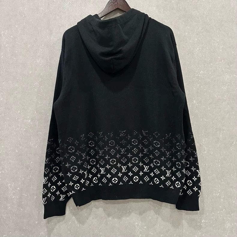 Louis Vuitton Louis Vuitton Black Full Print Gradient Hoodie Nextarrow-25 Size US XL / EU 56 / 4 - 2 Thumbnail