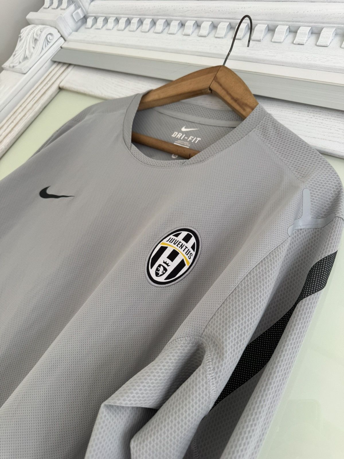 Juventus 2011-2012 Player Issue Goalkeeper Jersey Shirt Kit