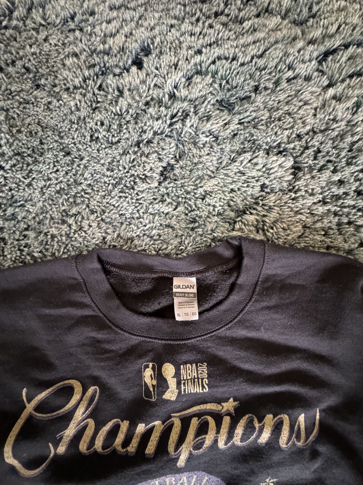 NBA Los Angeles Lakers NBA 2020 Finals Champions XL Sweatshirt Size US XL / EU 56 / 4 - 4 Thumbnail