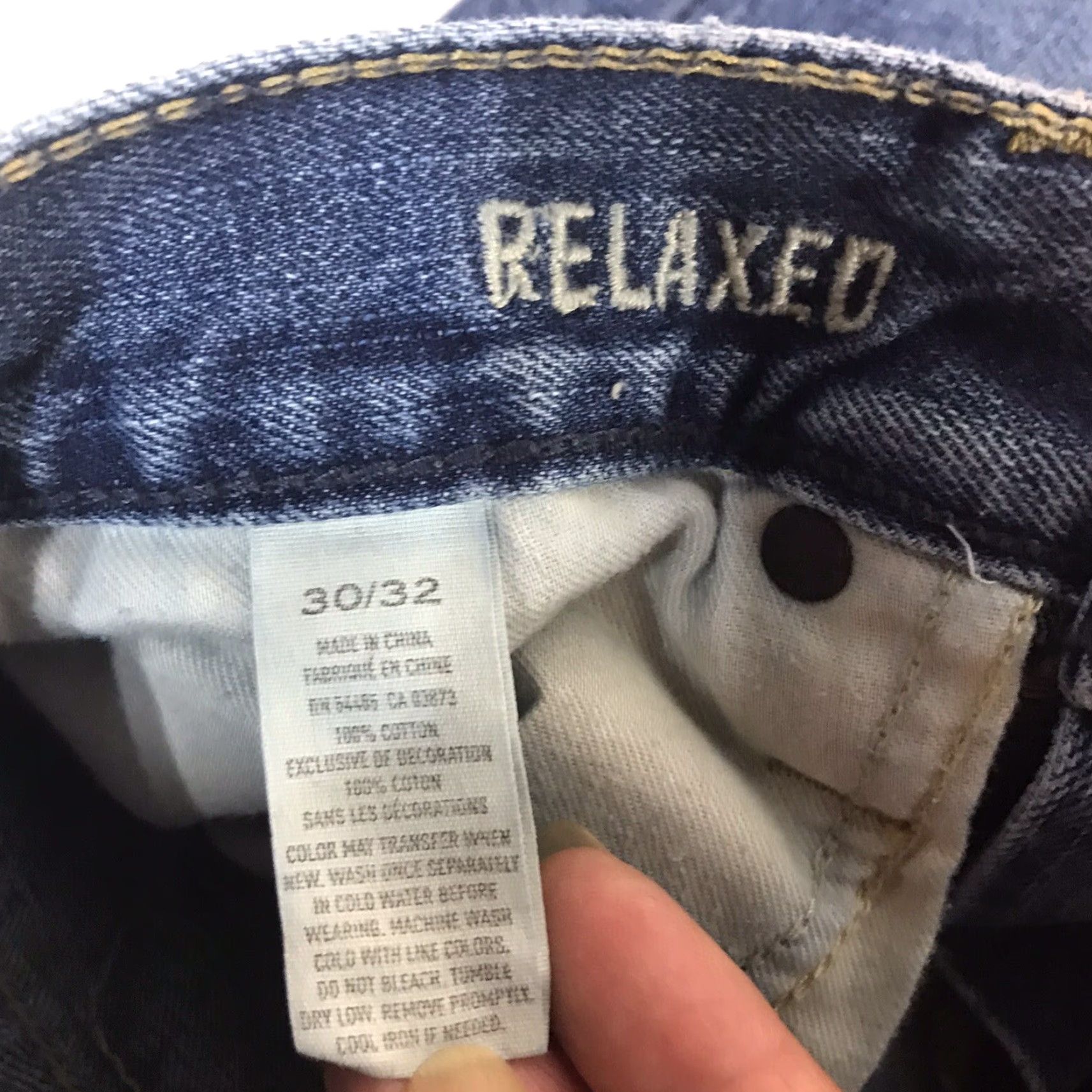 American Eagle Outfitters VINTAGE American Eagle Relaxed Fit Jeans Men 30X32 Blue Cotton Medium Wash Grunge Size US 30 / EU 46 - 8 Thumbnail