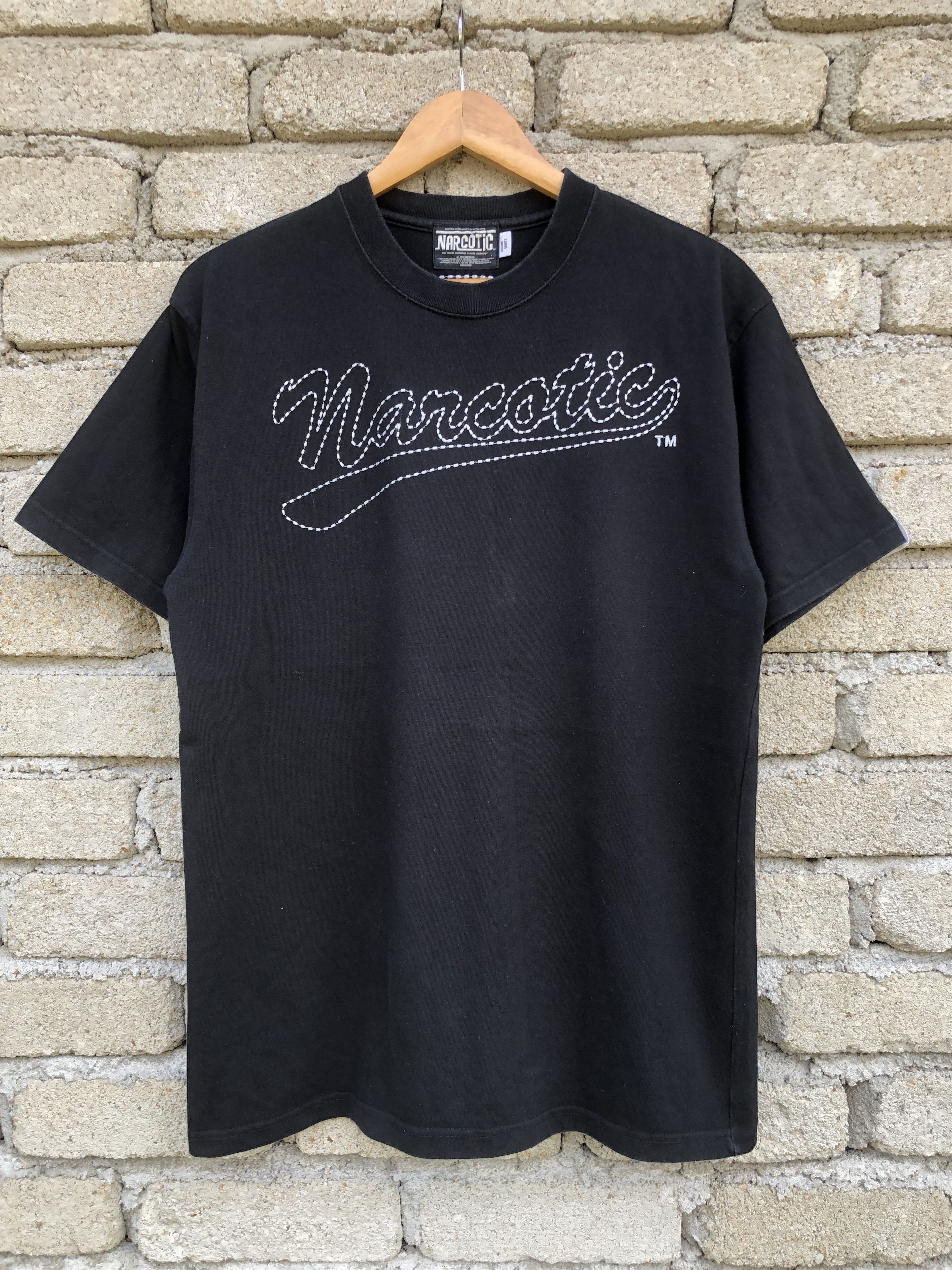 Narcotic GDC Vintage Narcotic GDC Japan Embroidered Logo Tshirt Size US L / EU 52-54 / 3 - 1 Thumbnail
