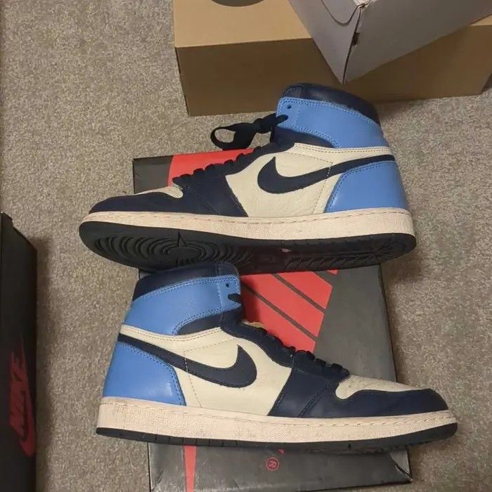 Jordan Brand Jordan 1 Retro High OG Obsidian 555088 140 Size 9 US Men Size US 9 / EU 42 - 2 Thumbnail