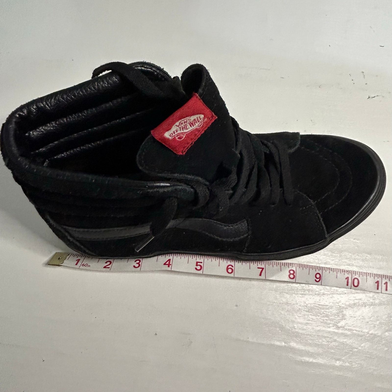 Vans Vans Sk8-Hi Black Suede High Tops Men’s 8 Women’s 9.5 Size US 8 / EU 41 - 6 Thumbnail