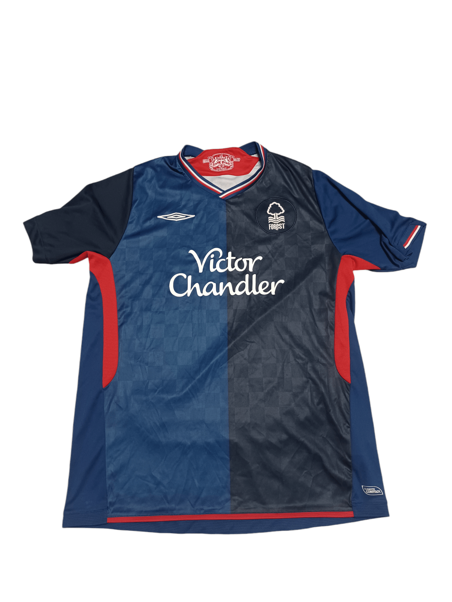 Umbro NOTTINGHAM FOREST 2009-2010 UMBRO AWAY KIT JERSEY SOCCER Size US L / EU 52-54 / 3 - 1 Thumbnail