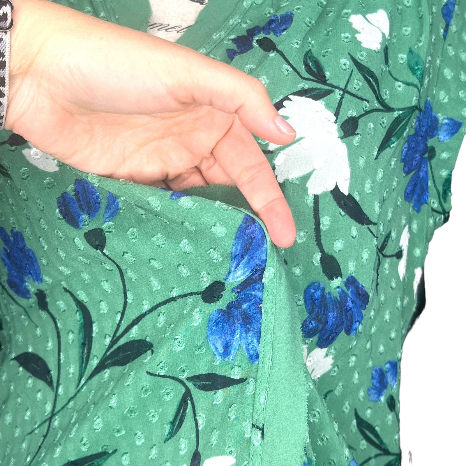 Other Green Raw Collar Blouse - Stitch Fix Fully Lined Floral Top Size S / US 4 / IT 40 - 4 Thumbnail