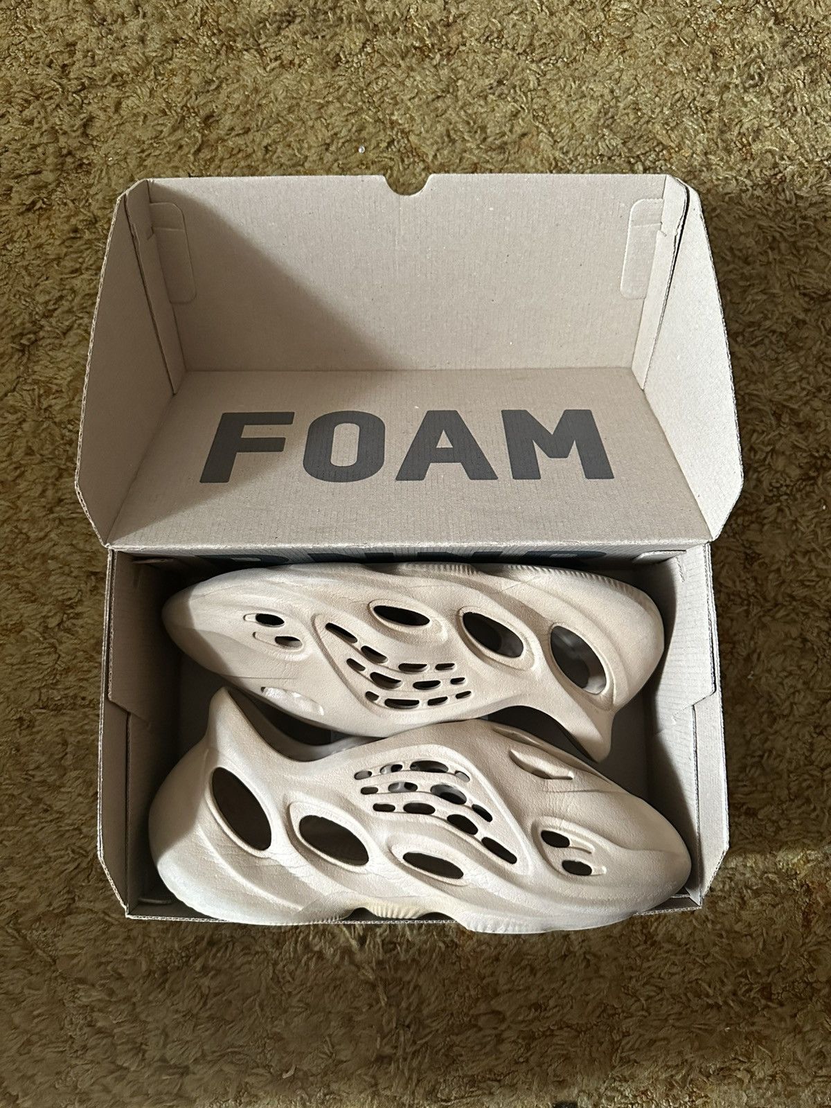 adidas gazelle silver green womens Men's Yeezy 500 