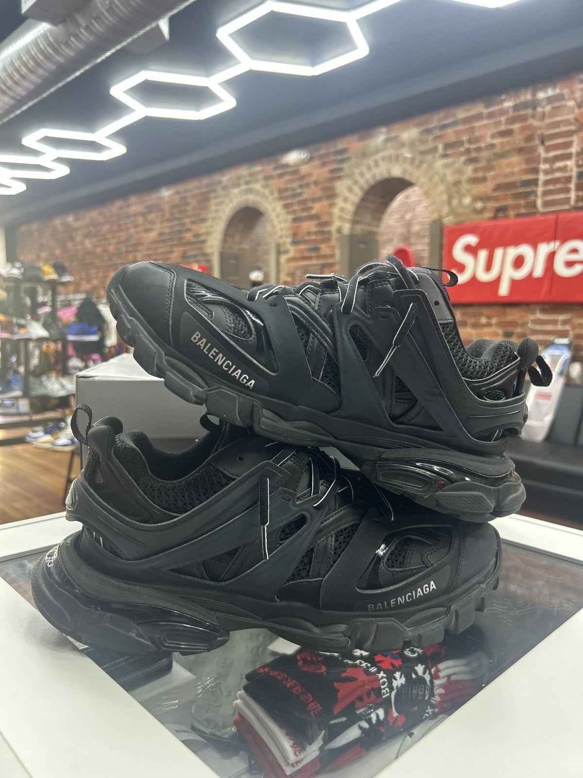 Balenciaga Tracks Size US 8.5 / EU 41-42 - 3 Thumbnail