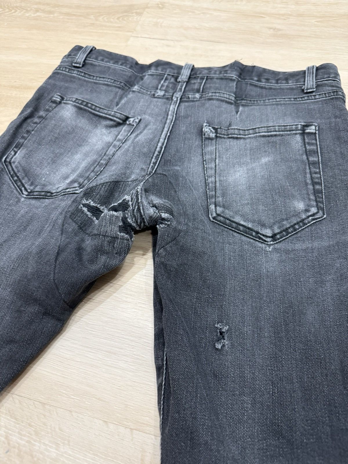 Saint Laurent Paris Saint Laurent Distressed Skinny Denim Jeans Size US 30 / EU 46 - 7 Thumbnail