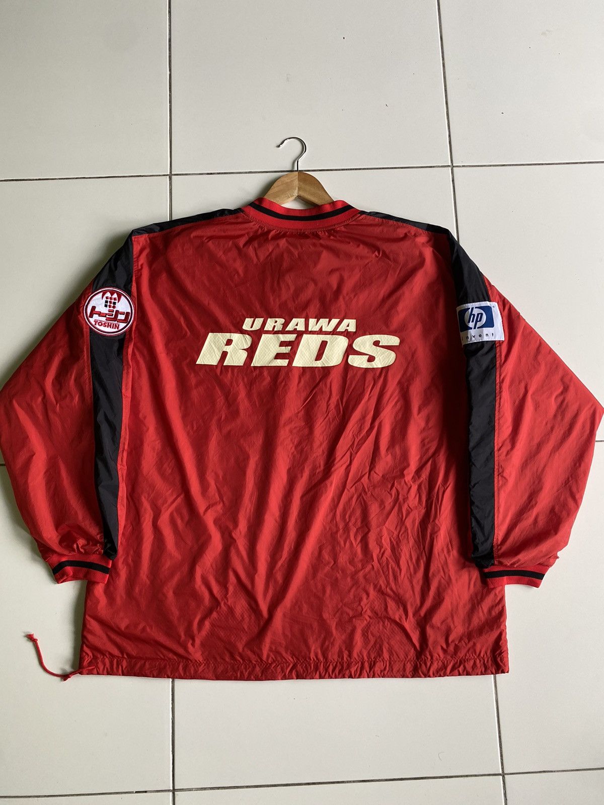 Puma Rare Puma Urawa Reds Diomonds Jersey Club Nylon Jacket Size US XL / EU 56 / 4 - 2 Thumbnail