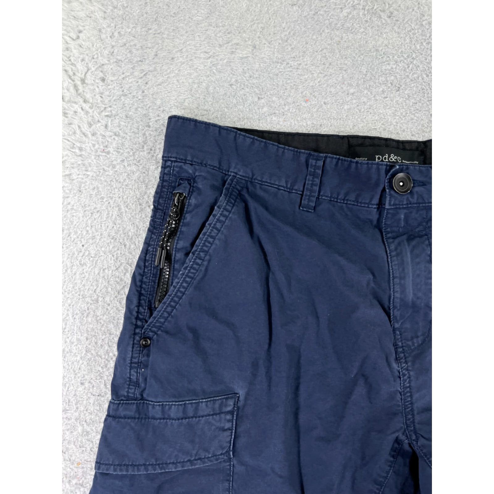 PD&C PD&C Shorts Men's 34 Blue Cargo 100% Cotton Twill Hiking Camping Easy Care Pockets Cargo Shorts - Regular Fit, Readable Details Size US 34 / EU 50 - 4 Thumbnail
