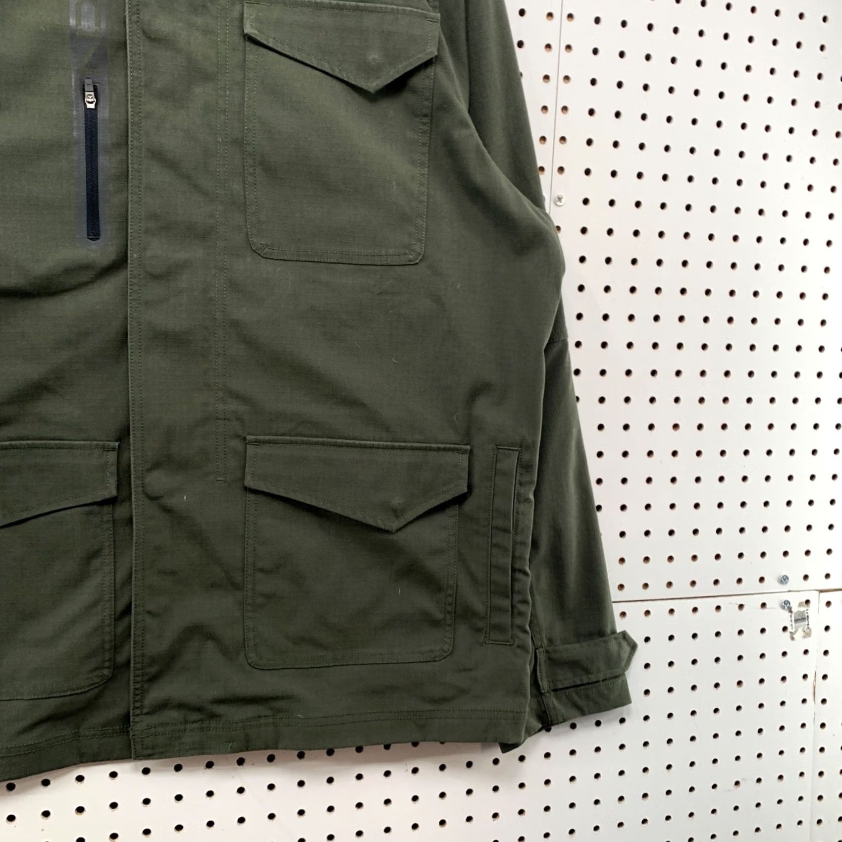 Under Armour Under Armour Jacket Men 2XL Green Canvas Zip Pockets Outdoor Army Military Size US XXL / EU 58 / 5 - 6 Thumbnail